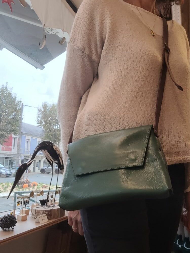 Le-Grenier-du-Marais-Sac-cuir-biwe-vert