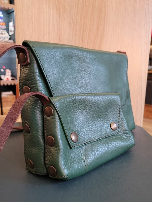 Le Grenier du Marais-Sac cuir biwé vert(2)-Châtelaillon-Plage