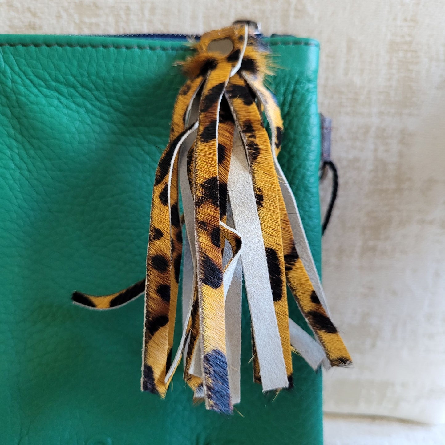 Sac en Cuir Miranda Soruka : Le Compact Chic et Engagé
