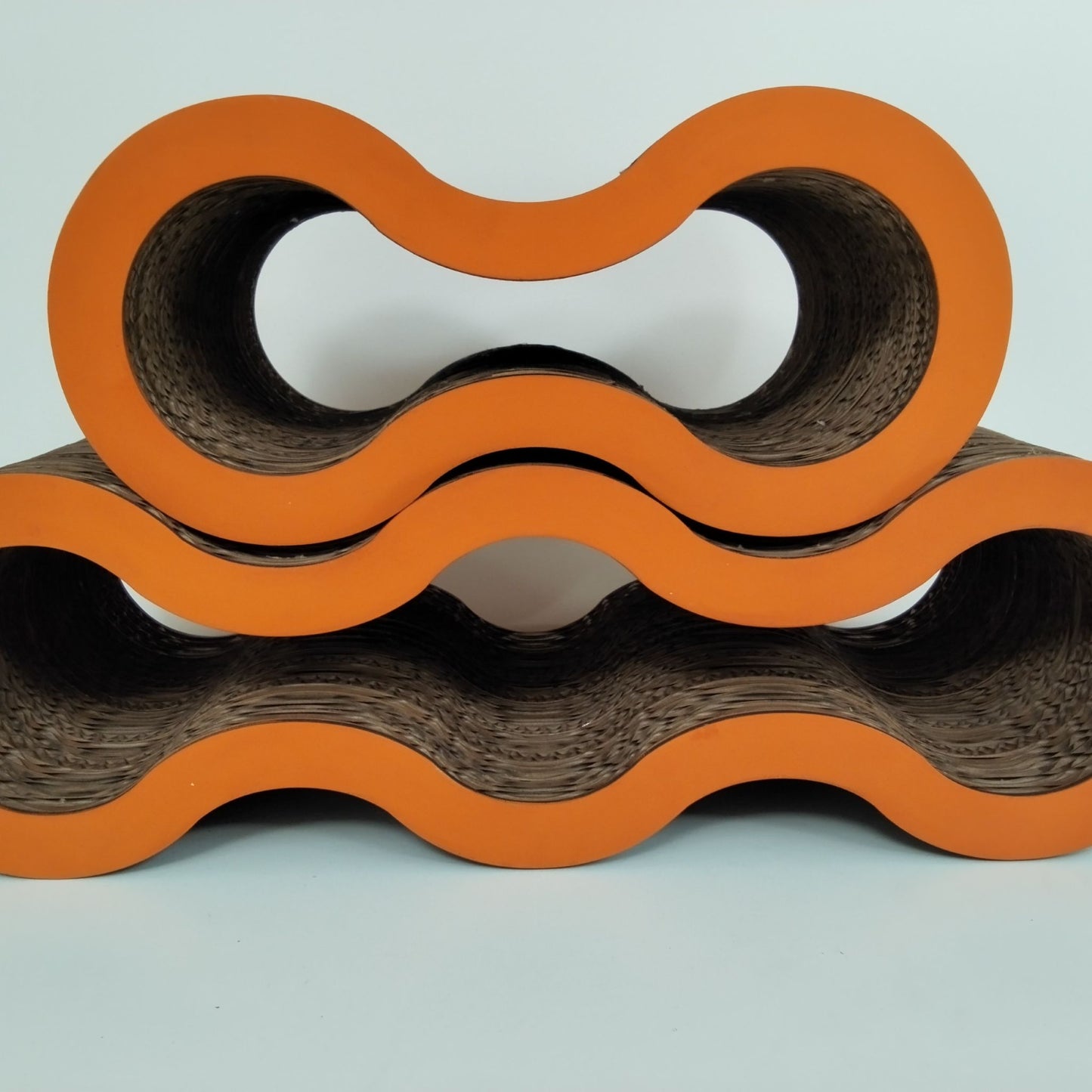 Support 5 bouteilles Aléa en dentelle de carton – Rouge ou Orange
