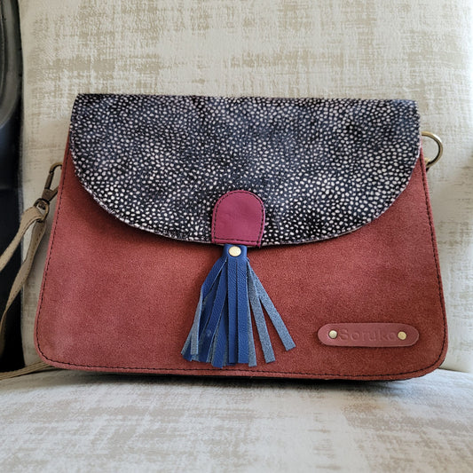 Le_Grenier_du_Marais-sac_en_cuir_Olivia_bordeaux