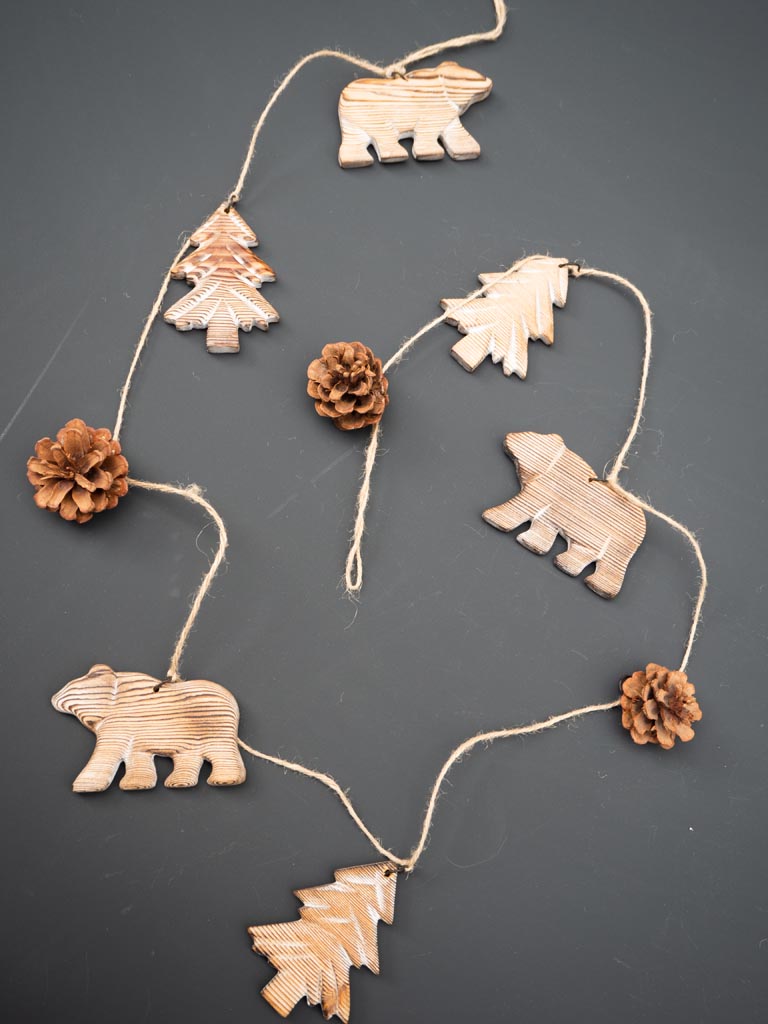 Le-Grenier-du-Marais-Guirlande-bois-Noel-Chatelaillon