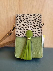Le Grenier du Marais-Pochette téléphone GIA vert(1)-Châtelaillon-Plage