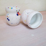 Lot de 2 Mugs Vagues Confettis Multicolore : L'Art du Café Festif