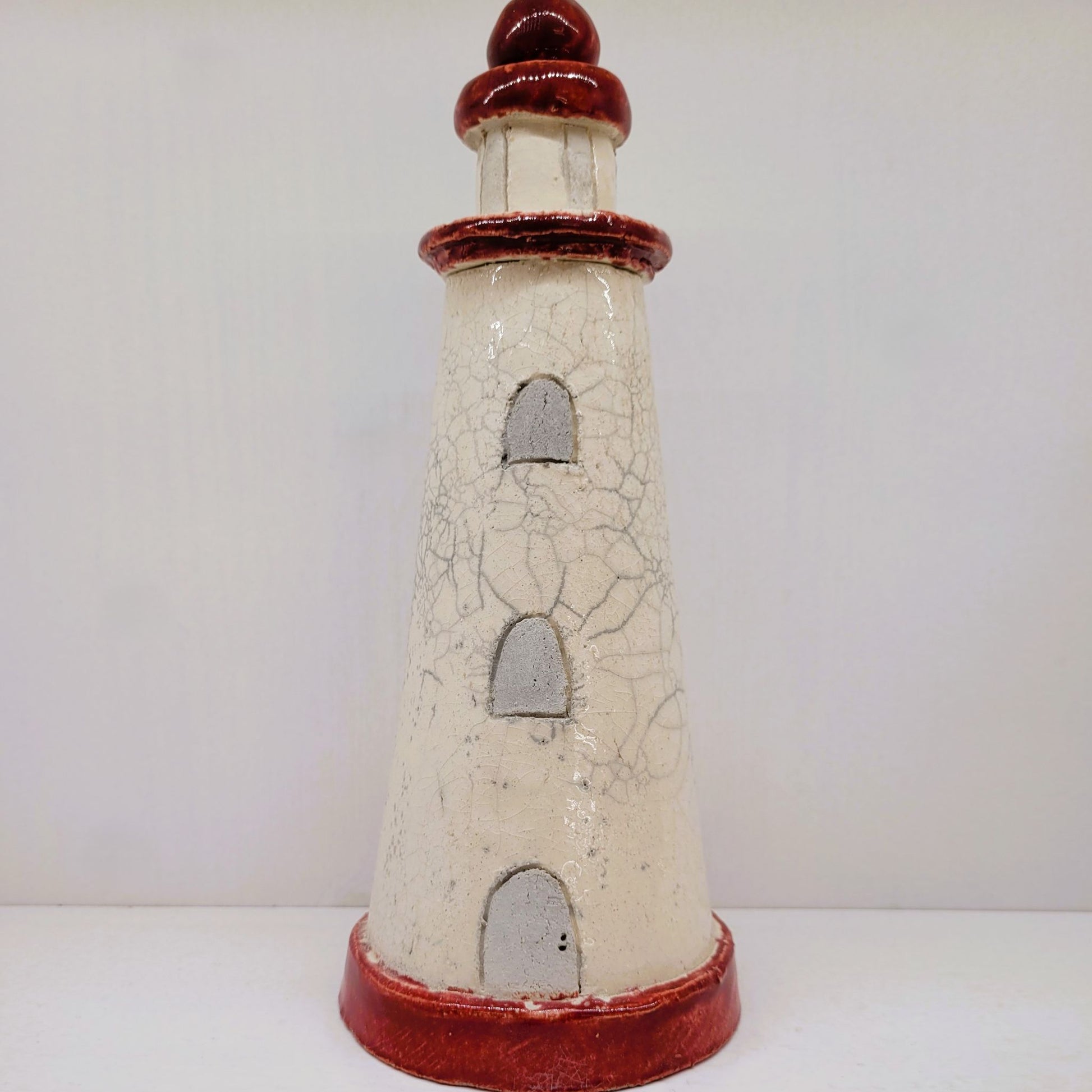 Le_Grenier_du_Marais-Phare_raku