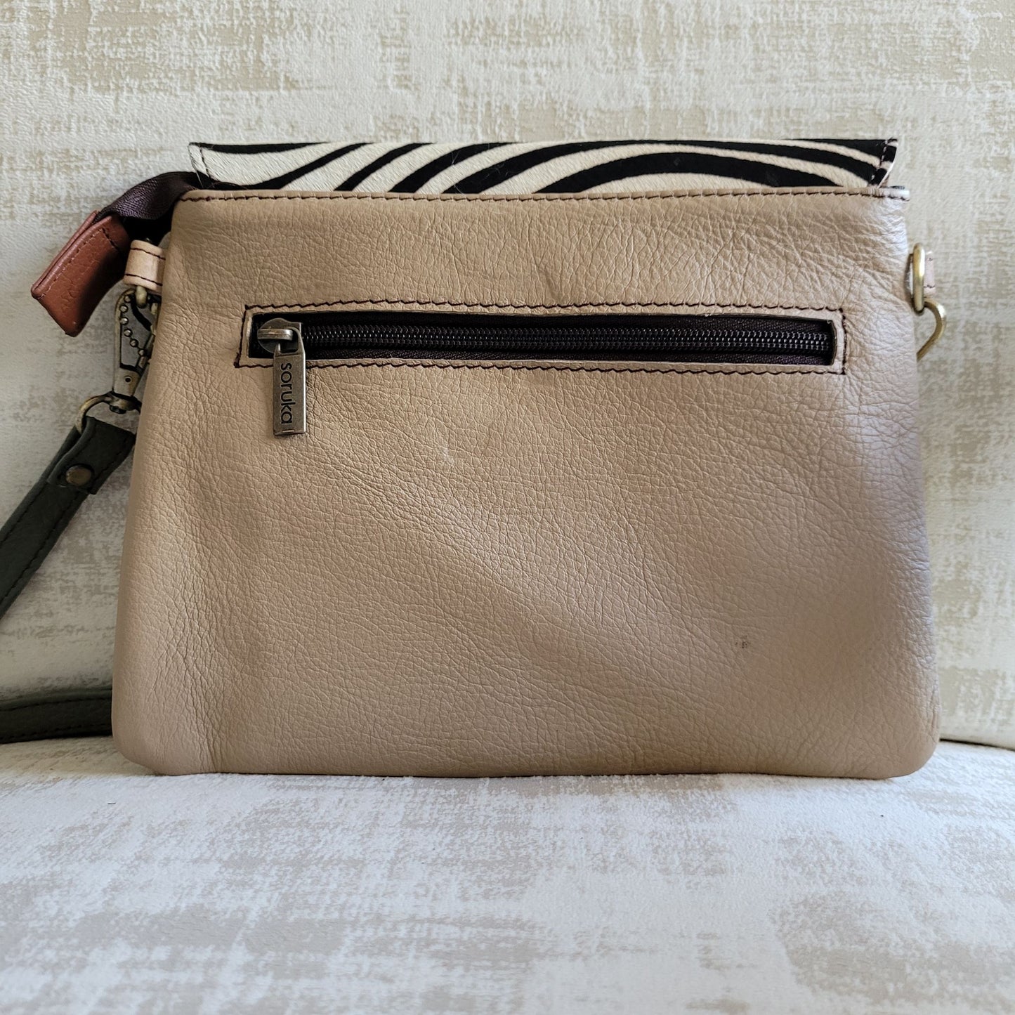 Sac en Cuir Lily Soruka : L'Élégance Unique et Engagée