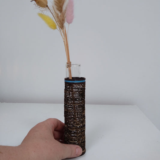 Soliflore magnétique en dentelle de carton