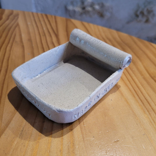 Boîte à Sardines en Céramique Raku – Pièce Unique Artisanale
