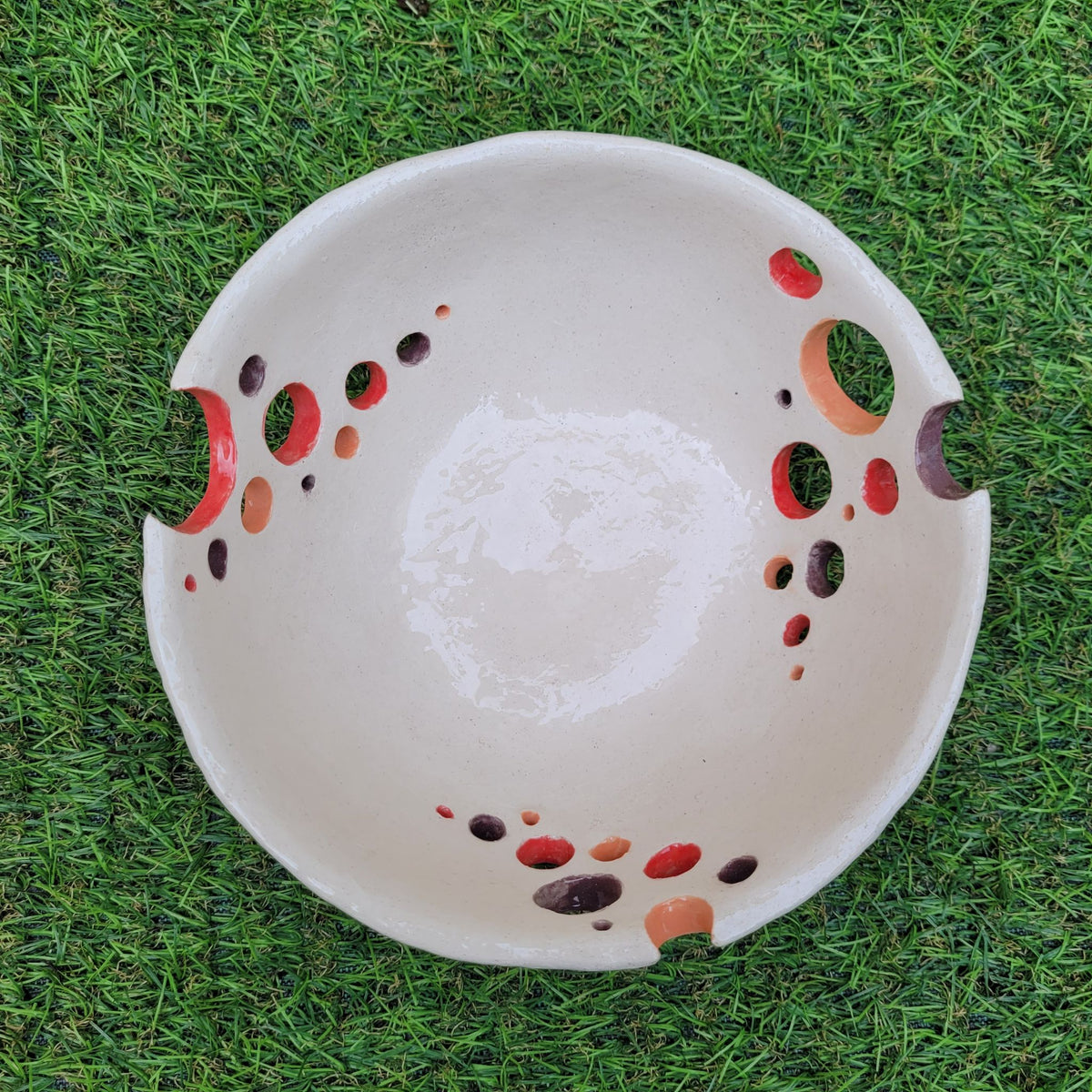 Le_Grenier_du_Marais-Coupe_a_fruits_rouge_ceramique