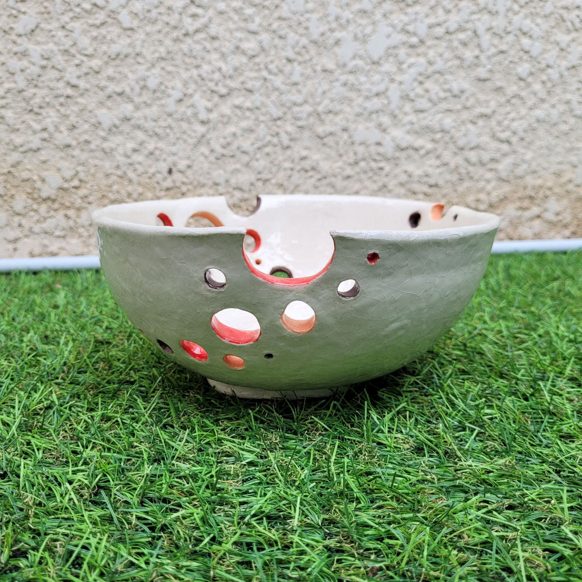 Le_Grenier_du_Marais-Coupe_a_fruits_rouge_ceramique