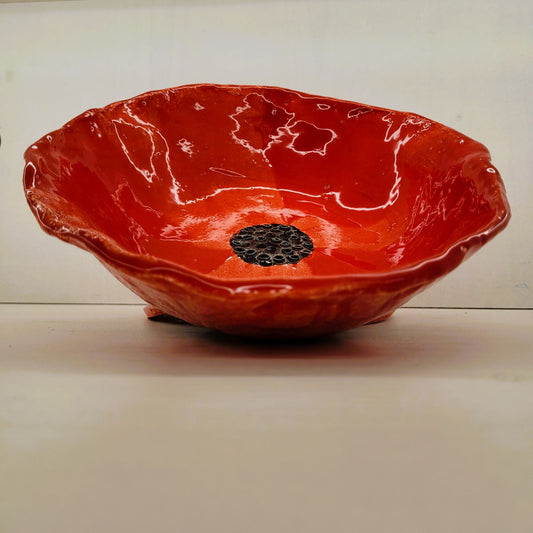 Saladier Coquelicot en Grès Rouge : La Touche Méditerranéenne