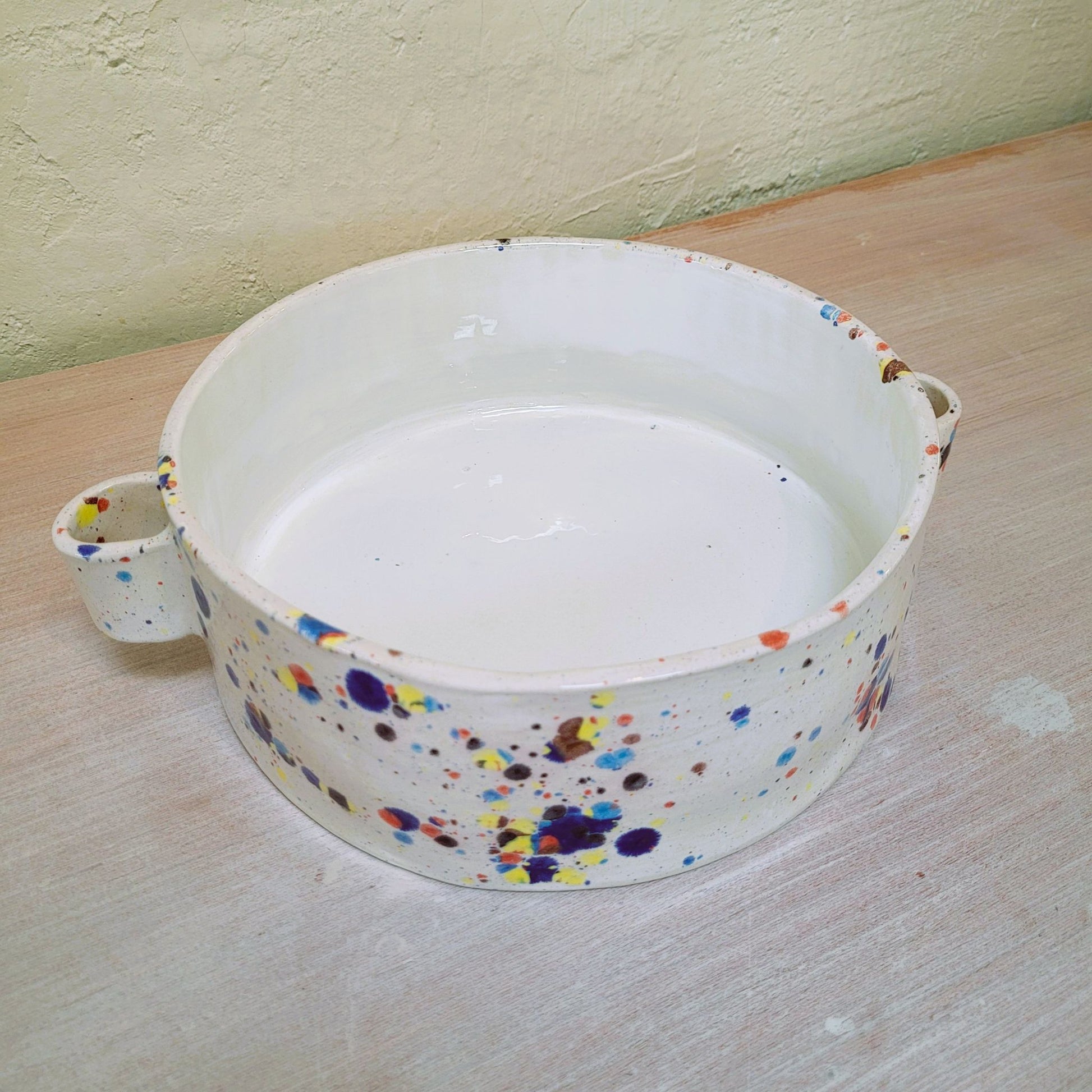 Le_Grenier_du_Marais-Plat_faience_confettis