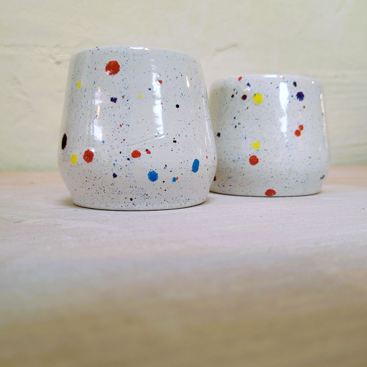 Le_Grenier_du_Marais-Tasse_faience_confettis_artisanales