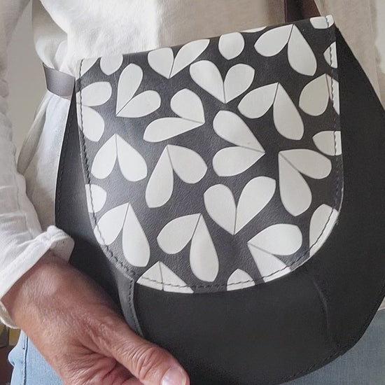 Le Grenier du Marais-Sac cuir Luna noir et blanc