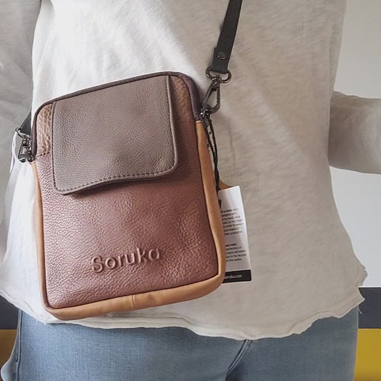 Le Grenier du Marais-Pochette cuir marron homme