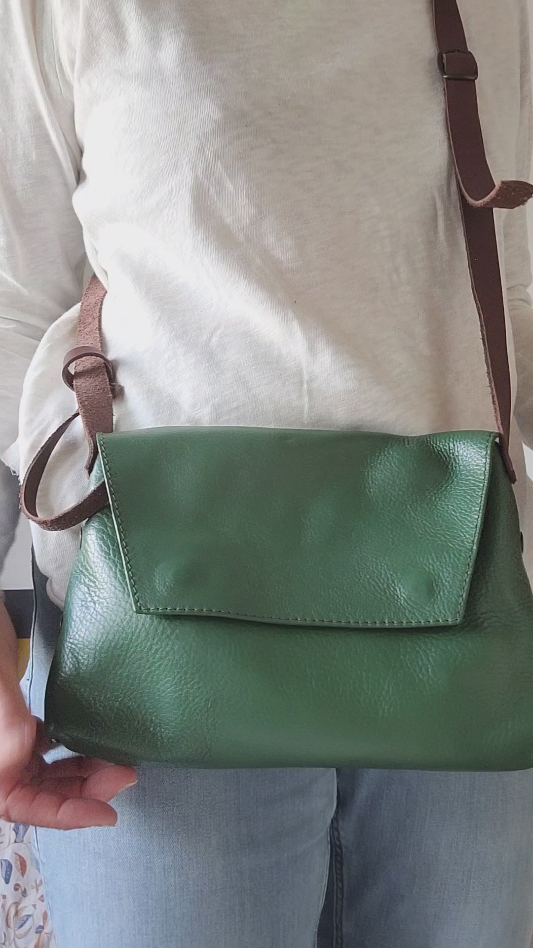 Le Grenier du Marais-Sac cuir Biwé vert
