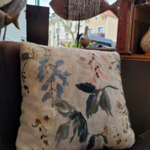 Le Grenier du Marais-coussin carré biaudos recto-Châtelaillon