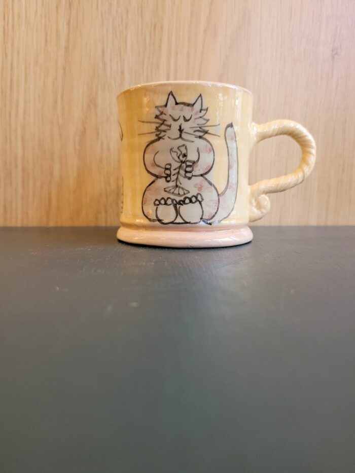 Le Grenier du Marais-Tasse chat rose-Châtelaillon-Plage