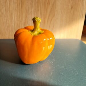 Le Grenier du Marais-Poivron orange céramique-Châtelaillon-Plage