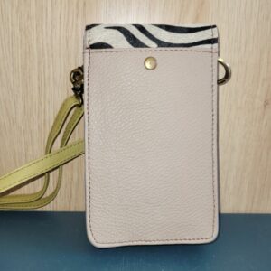Le Grenier du Marais-Pochette téléphone GIA jaune(2)-Châtelaillon-Plage