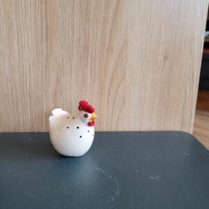 Le Grenier du Marais-Poule mini blanche2-Châtelaillon-Plage