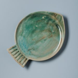 Le Grenier du Marais-Assiette poisson turquoise Varia-Châtelaillon-Plage