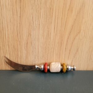 Le Grenier du Marais-Couteau fromage raku jaune blanc rouge-Châtelaillon-Plage