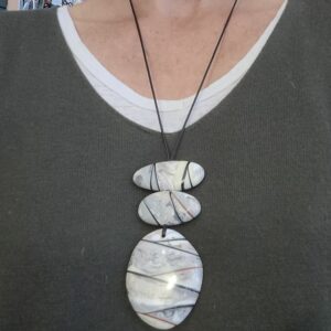 Le Grenier du Marais-Collier Ancestral Lagrima(1)-Châtelaillon-Plage.png