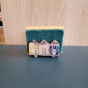 Le Grenier du Marais-Porte éponge cabanes bleu jaune(1)-Châtelaillon-Plage