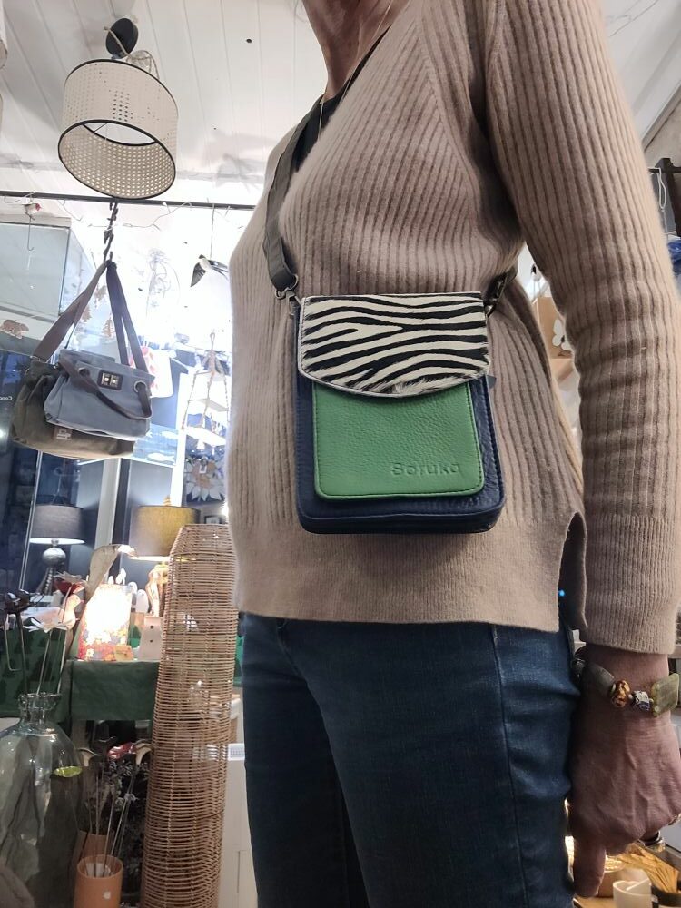 Le Grenier du Marais-Pochette Aiko vert zèbre(4)-Châtelaillon-Plage