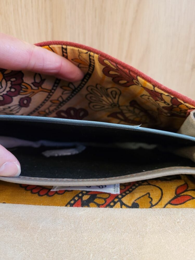 Le Grenier du Marais-Sac cuir Lena framboise et panthère(3)-Châtelaillon-Plage