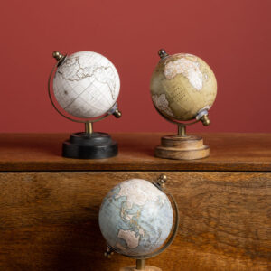 Le Grenier du Marais-Lot 3 mappemondes(1)-Châtelaillon-Plage